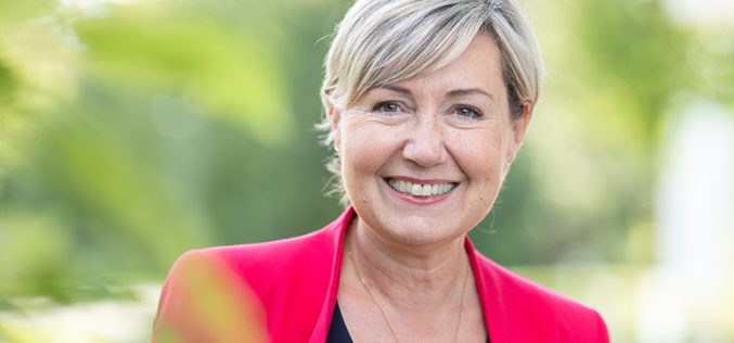 AKT for Wallonia félicite Cécile NEVEN, devenue ministre du Gouvernement wallon